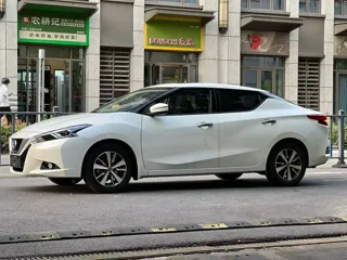 Nissan Lannia 2020 купить из Китая, цена 1 459 000 ₽ — Suifenhe Auto