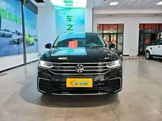 Volkswagen Tiguan 2024 купить из Китая, цена 4 186 000 ₽ — Suifenhe Auto