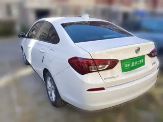 Buick Excelle 2022 купить из Китая, цена 920 000 ₽ — Suifenhe Auto