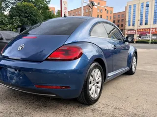 Volkswagen Beetle 2018 купить из Китая, цена 1 590 000 ₽ — Suifenhe Auto