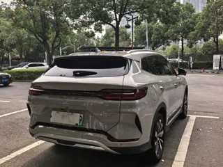 BYD Song 2024 купить из Китая, цена 3 090 000 ₽ — Suifenhe Auto