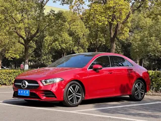 Mercedes-Benz A 2020 купить из Китая, цена 1 697 000 ₽ — Suifenhe Auto