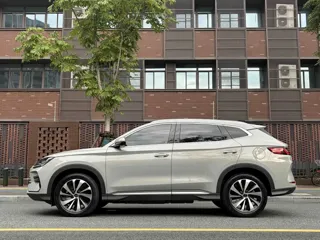 BYD Song 2024 купить из Китая, цена 2 969 000 ₽ — Suifenhe Auto