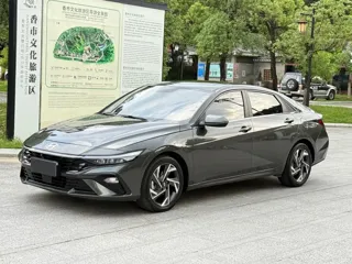 Hyundai Elantra 2024 купить из Китая, цена 1 698 000 ₽ — Suifenhe Auto