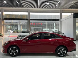 Hyundai Elantra 2022 купить из Китая, цена 1 531 000 ₽ — Suifenhe Auto