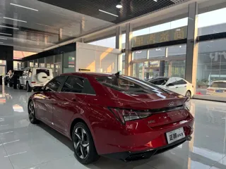 Hyundai Elantra 2022 купить из Китая, цена 1 531 000 ₽ — Suifenhe Auto