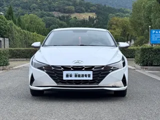 Hyundai Elantra 2022 купить из Китая, цена 1 249 000 ₽ — Suifenhe Auto