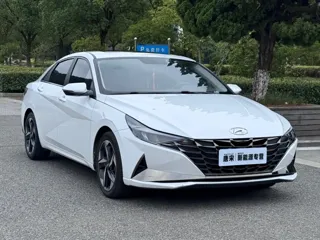 Hyundai Elantra 2022 купить из Китая, цена 1 249 000 ₽ — Suifenhe Auto