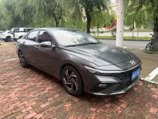 Hyundai Elantra 2023 купить из Китая, цена 1 948 000 ₽ — Suifenhe Auto
