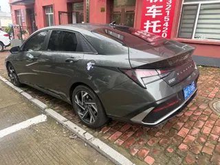 Hyundai Elantra 2023 купить из Китая, цена 1 948 000 ₽ — Suifenhe Auto
