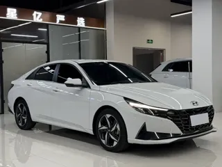 Hyundai Elantra 2023 купить из Китая, цена 1 699 000 ₽ — Suifenhe Auto