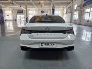 Hyundai Elantra 2022 купить из Китая, цена 1 256 000 ₽ — Suifenhe Auto