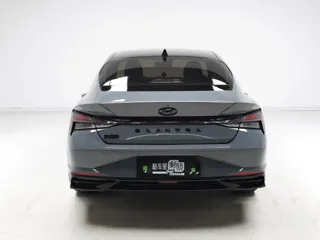 Hyundai Elantra 2021 купить из Китая, цена 1 486 000 ₽ — Suifenhe Auto