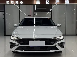 Hyundai Elantra 2025 купить из Китая, цена 1 948 000 ₽ — Suifenhe Auto
