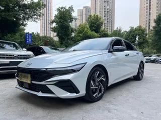 Hyundai Elantra 2024 купить из Китая, цена 1 747 000 ₽ — Suifenhe Auto