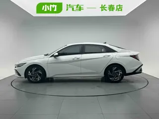 Hyundai Elantra 2023 купить из Китая, цена 1 670 000 ₽ — Suifenhe Auto
