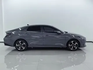 Hyundai Elantra 2021 купить из Китая, цена 1 410 000 ₽ — Suifenhe Auto