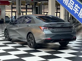 Hyundai Elantra 2023 купить из Китая, цена 1 657 000 ₽ — Suifenhe Auto