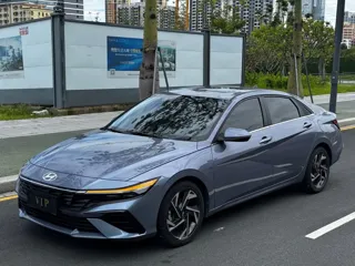 Hyundai Elantra 2023 купить из Китая, цена 1 780 000 ₽ — Suifenhe Auto