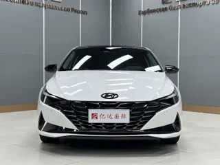Hyundai Elantra 2022 купить из Китая, цена 1 657 000 ₽ — Suifenhe Auto