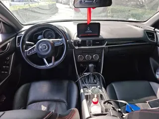 Mazda CX-4 2018 купить из Китая, цена 1 812 000 ₽ — Suifenhe Auto