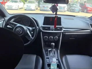 Mazda CX-4 2020 купить из Китая, цена 1 937 000 ₽ — Suifenhe Auto