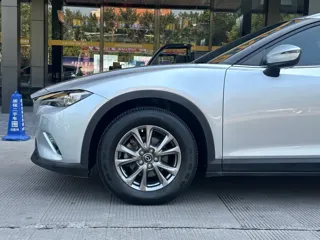 Mazda CX-4 2018 купить из Китая, цена 2 055 000 ₽ — Suifenhe Auto