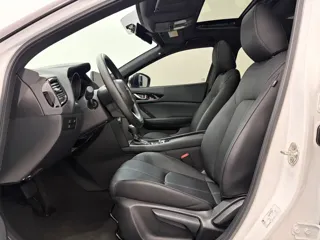 Mazda CX-4 2023 купить из Китая, цена 2 339 000 ₽ — Suifenhe Auto