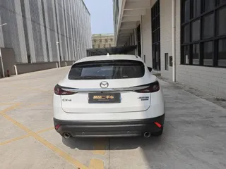 Mazda CX-4 2020 купить из Китая, цена 2 097 000 ₽ — Suifenhe Auto