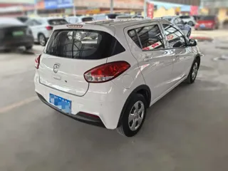 Baojun 310 2020 купить из Китая, цена 883 000 ₽ — Suifenhe Auto