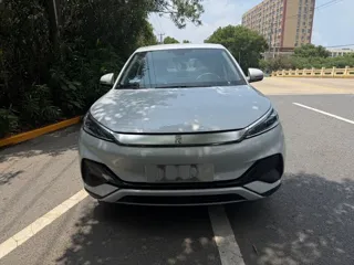 BYD Yuan 2023 купить из Китая, цена 3 203 000 ₽ — Suifenhe Auto