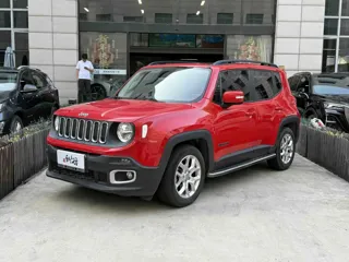 Jeep Renegade 2018 купить из Китая, цена 1 132 000 ₽ — Suifenhe Auto
