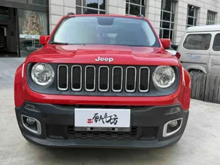 Jeep Renegade 2018 купить из Китая, цена 1 132 000 ₽ — Suifenhe Auto