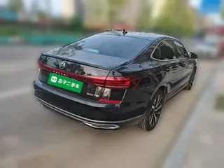 Volkswagen Passat 2024 купить из Китая, цена 3 822 000 ₽ — Suifenhe Auto