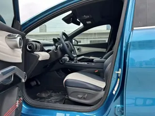 BYD Yuan 2022 купить из Китая, цена 3 222 000 ₽ — Suifenhe Auto