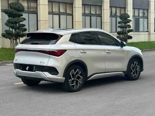 BYD Yuan 2022 купить из Китая, цена 3 346 000 ₽ — Suifenhe Auto