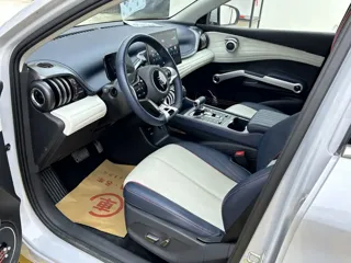 BYD Yuan 2022 купить из Китая, цена 3 423 000 ₽ — Suifenhe Auto
