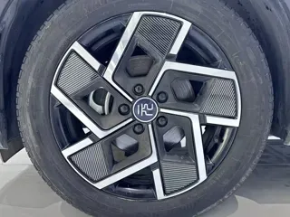 BYD Yuan 2022 купить из Китая, цена 3 346 000 ₽ — Suifenhe Auto