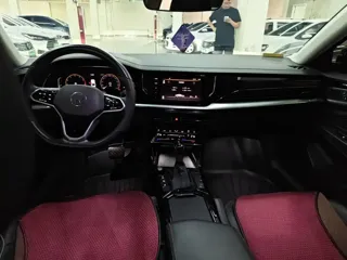 Volkswagen Passat 2024 купить из Китая, цена 3 504 000 ₽ — Suifenhe Auto