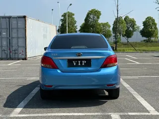 BYD e5 2022 купить из Китая, цена 2 634 000 ₽ — Suifenhe Auto
