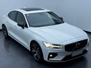 Volvo S60 2024 купить из Китая, цена 4 459 000 ₽ — Suifenhe Auto