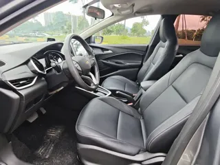 Chevrolet Cavalier 2020 купить из Китая, цена 907 000 ₽ — Suifenhe Auto
