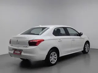 Citroen Elysee 2019 купить из Китая, цена 1 069 000 ₽ — Suifenhe Auto