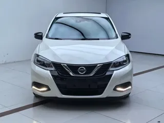 Nissan Tiida 2021 купить из Китая, цена 1 537 000 ₽ — Suifenhe Auto