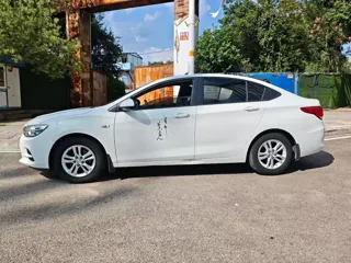 Chevrolet Cavalier 2019 купить из Китая, цена 1 033 000 ₽ — Suifenhe Auto