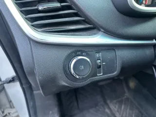 Chevrolet Cavalier 2018 купить из Китая, цена 1 065 000 ₽ — Suifenhe Auto