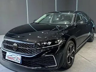 Volkswagen Passat 2026 купить из Китая, цена 4 084 000 ₽ — Suifenhe Auto