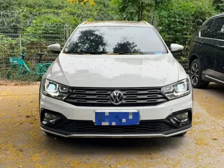 Volkswagen C-TREK 2018 купить из Китая, цена 1 349 000 ₽ — Suifenhe Auto