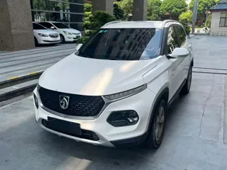 Baojun 510 2019 купить из Китая, цена 1 008 000 ₽ — Suifenhe Auto