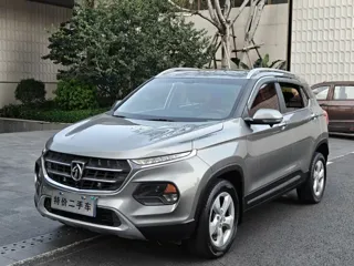 Baojun 510 2018 купить из Китая, цена 1 035 000 ₽ — Suifenhe Auto